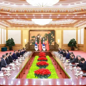 习近平同韩国总统李在明举行会谈